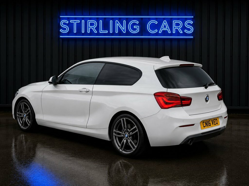BMW 1 Series 1.5L Sport CN16VEO White #2