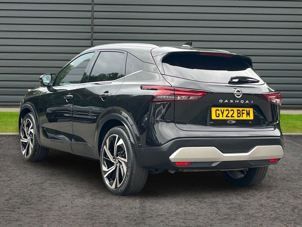 Nissan Qashqai 1.3 Dig T Mhev Tekna Plus Suv Hybrid Xt GY22BFM Black #6
