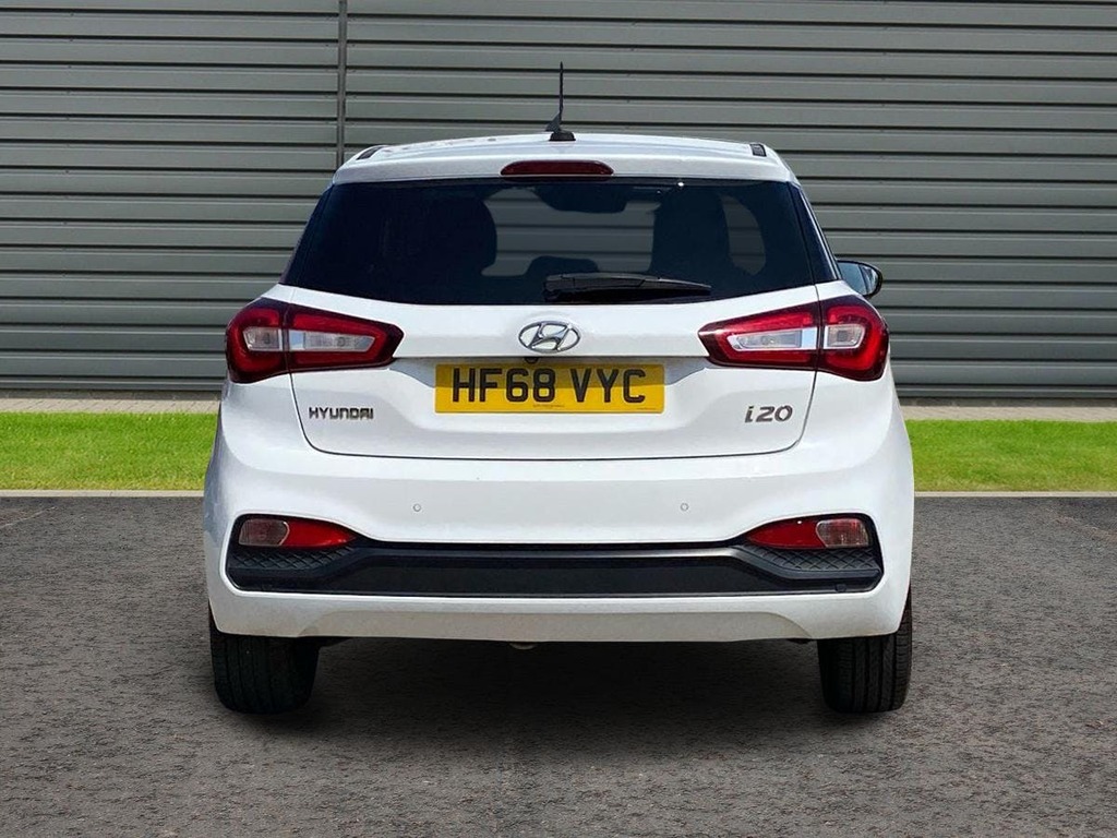 Hyundai I20 1.0 T Gdi Premium Nav Hatchback Dct White #4