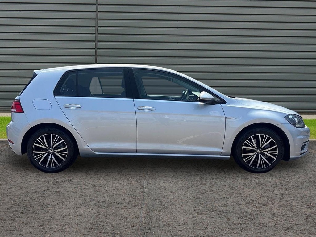 Volkswagen Golf 1.5 Tsi Evo Se Hatchback AP19GUG Silver #2