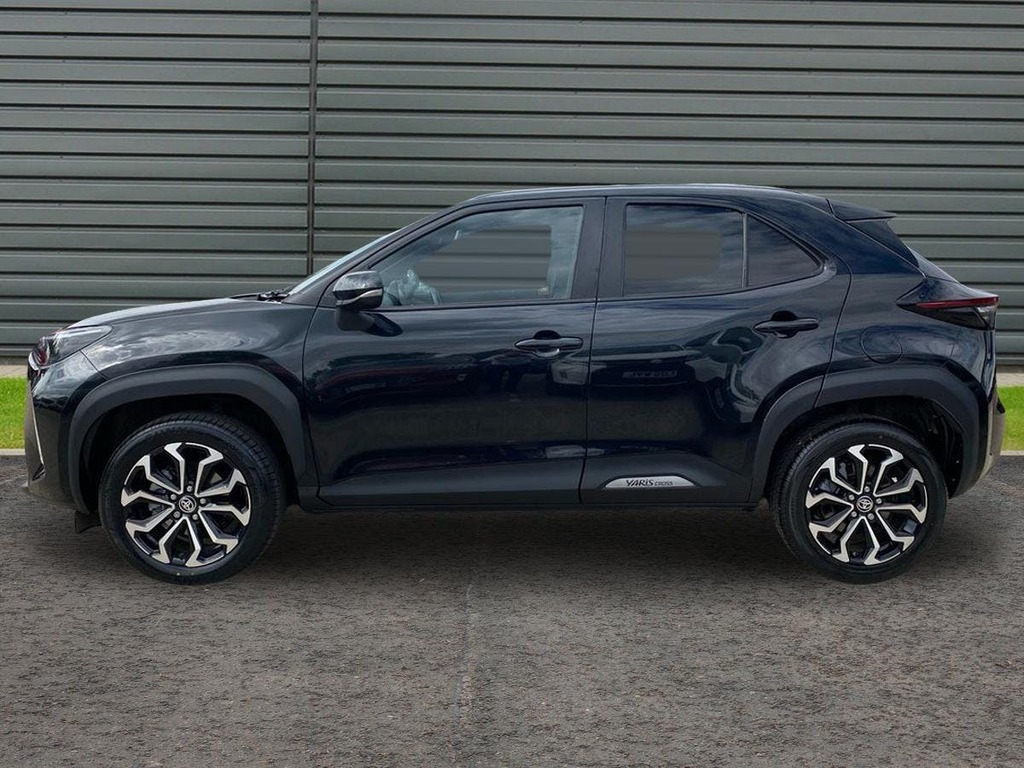 Toyota Yaris Cross 1.5 Vvt-h Design Suv Hybrid E Cvt Black #6