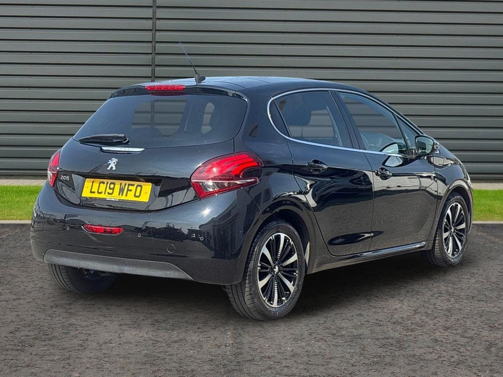 Peugeot 208 1.2 Puretech Tech Edition Hatchback Man Black #3