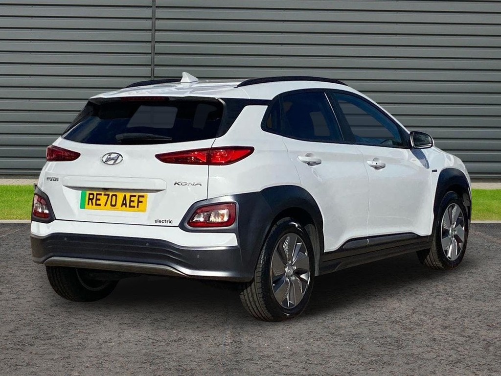 Hyundai Kona 64Kwh Premium Suv RE70AEF White #3