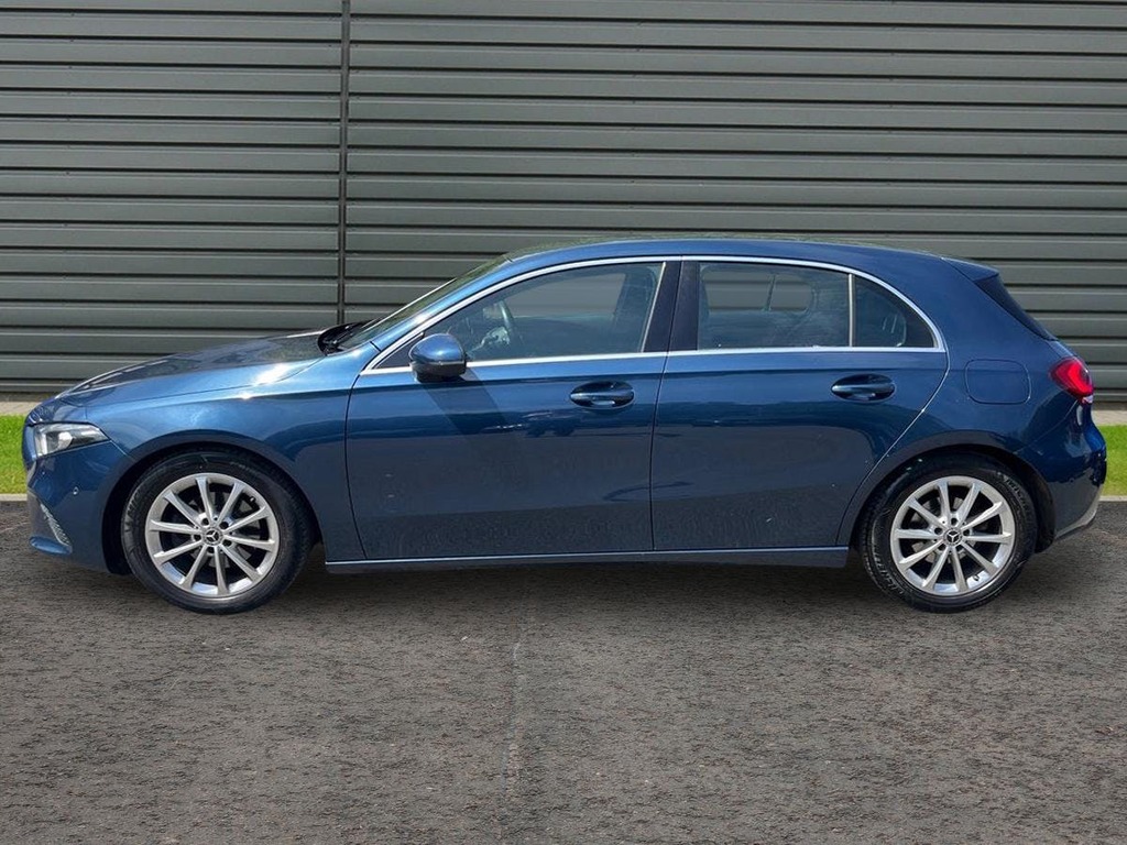 Mercedes-Benz A Class 1.3 A180 Sport AO69VVD Blue #6