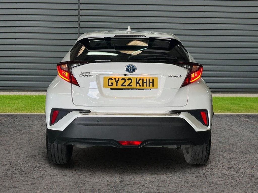 Toyota C-Hr 1.8 Vvt-h Design Suv Hybrid Cvt White #4