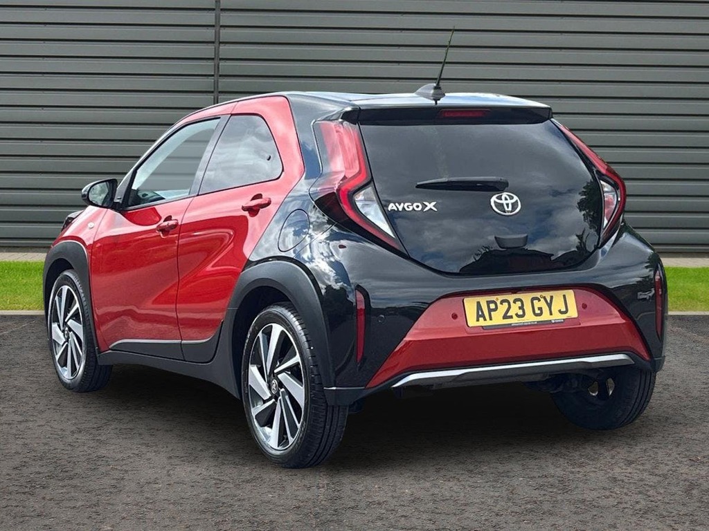Toyota Aygo X 1.0 Vvt I Exclusive Hatchback AP23GYJ Red #5