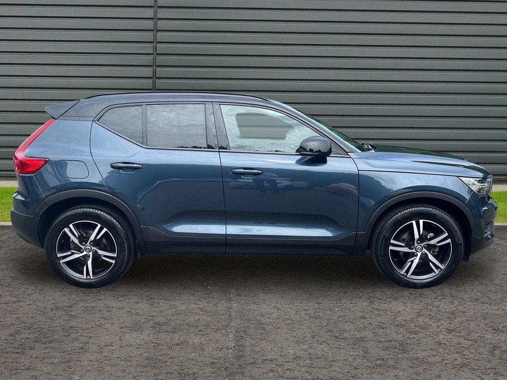Volvo XC40 1.5 T3 R Design Suv HX71GYT Blue #2