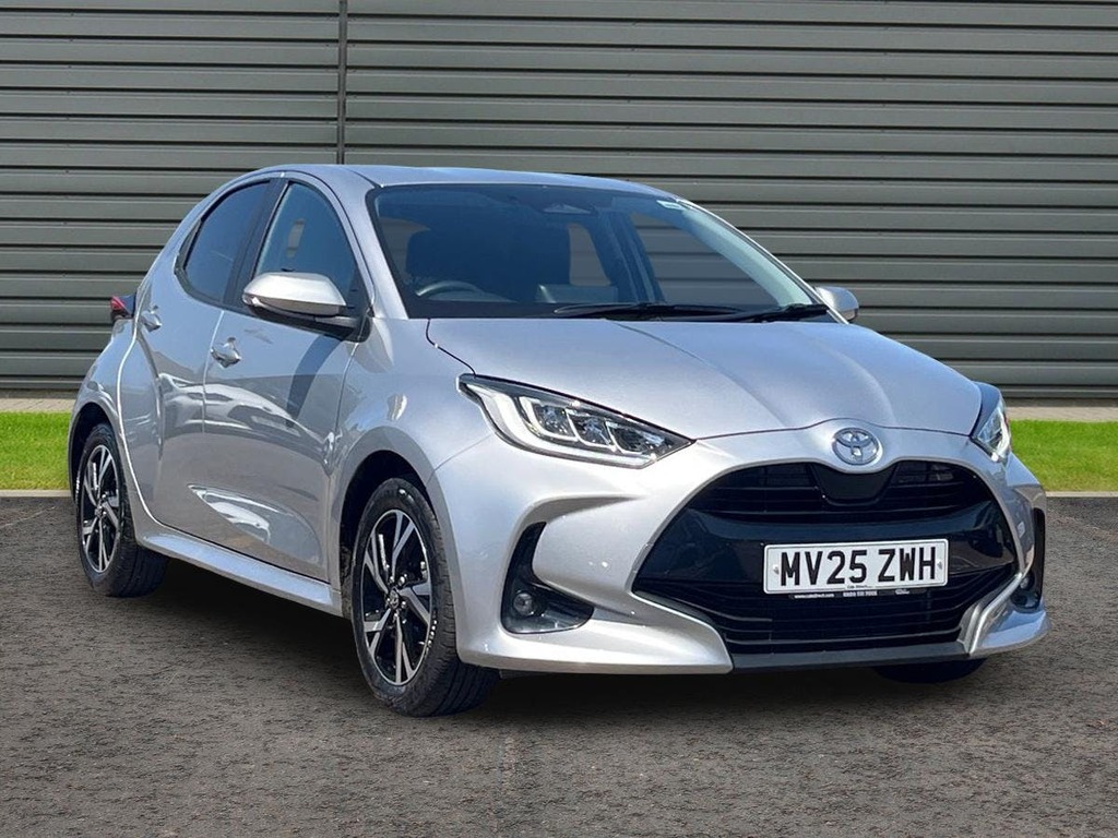 Toyota Yaris 1.5 Vvt-h Design Hatchback Hybrid E Cvt MV25ZWH Silver