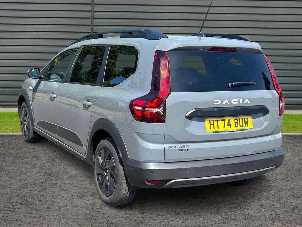 Dacia Jogger 1.6 Hybrid Expression Mpv Hybrid Grey #5