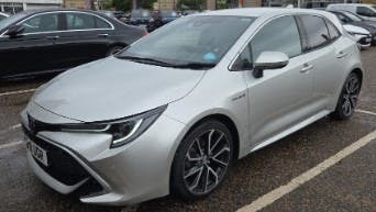 Toyota Corolla 1.8 Vvt-h Excel Hatchback Hybrid Cvt Silver #2