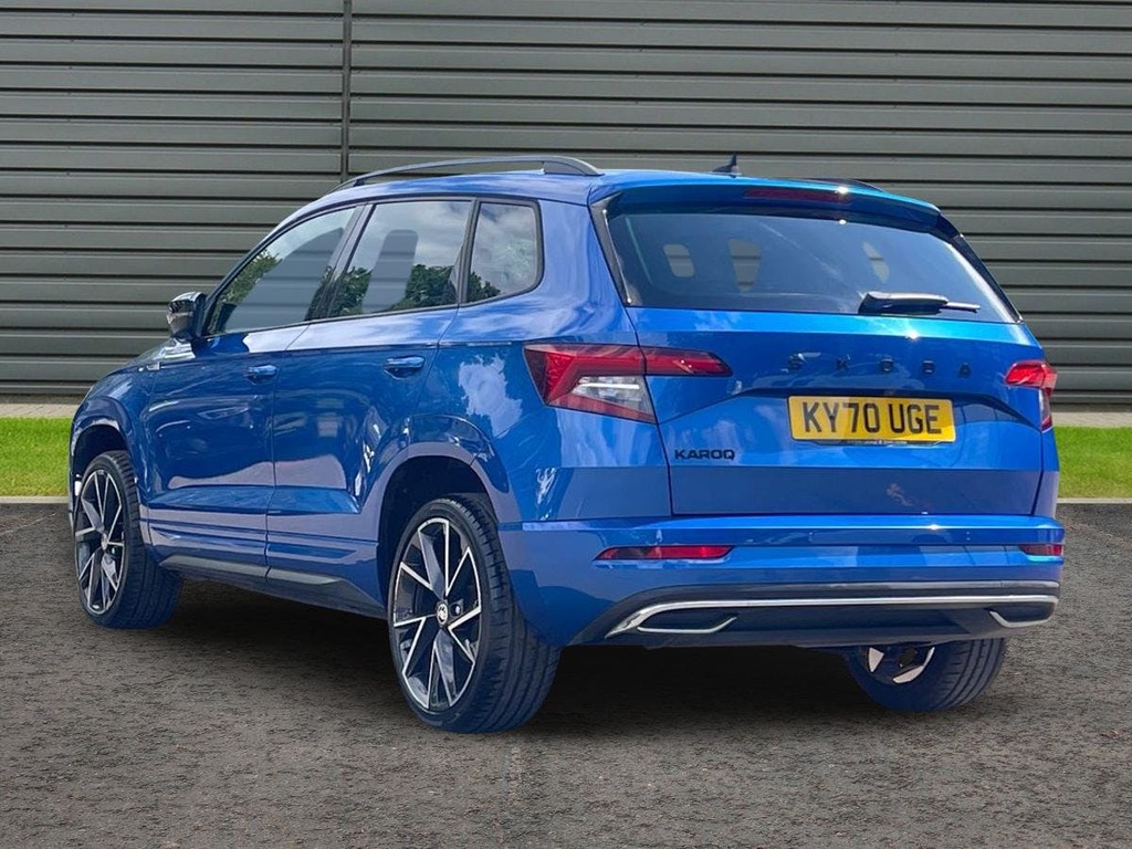 Skoda Karoq 1.5 Tsi Act Sportline Suv Blue #5