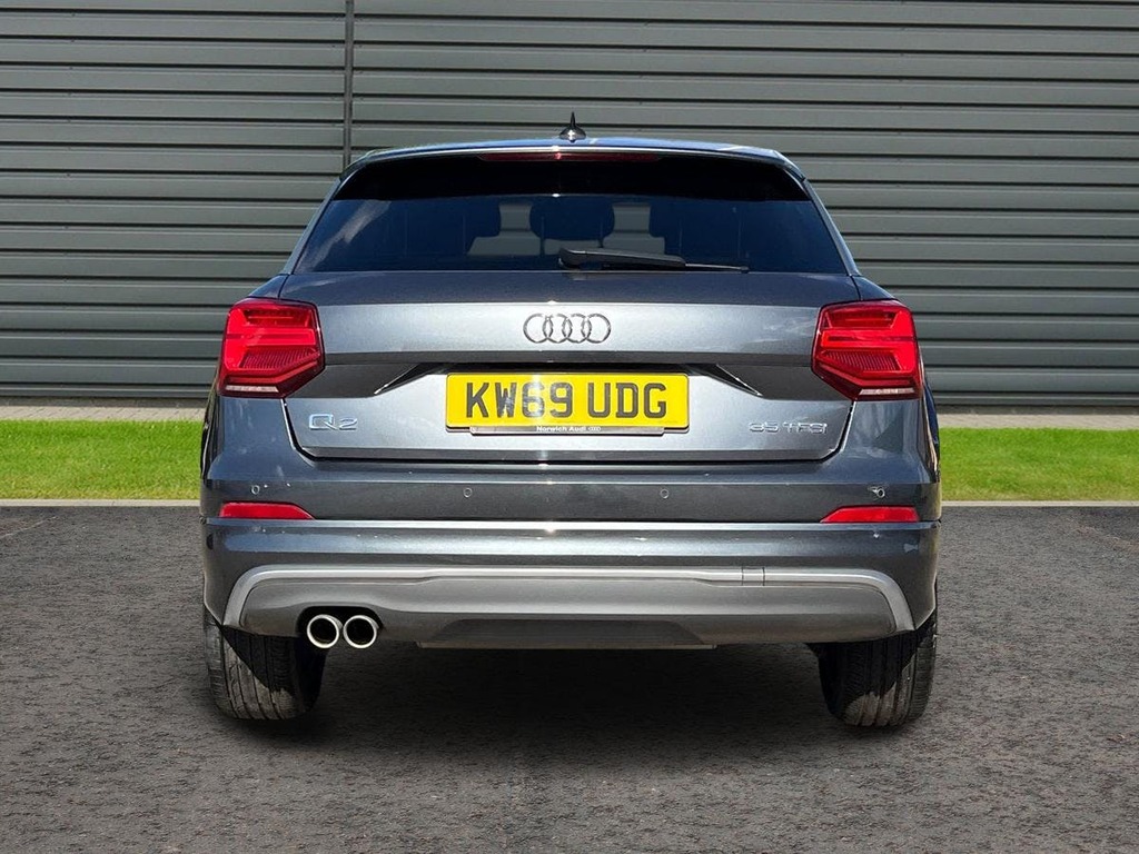 Audi Q2 1.5 Tfsi Cod 35 S Line Suv S Tronic KW69UDG Grey #4