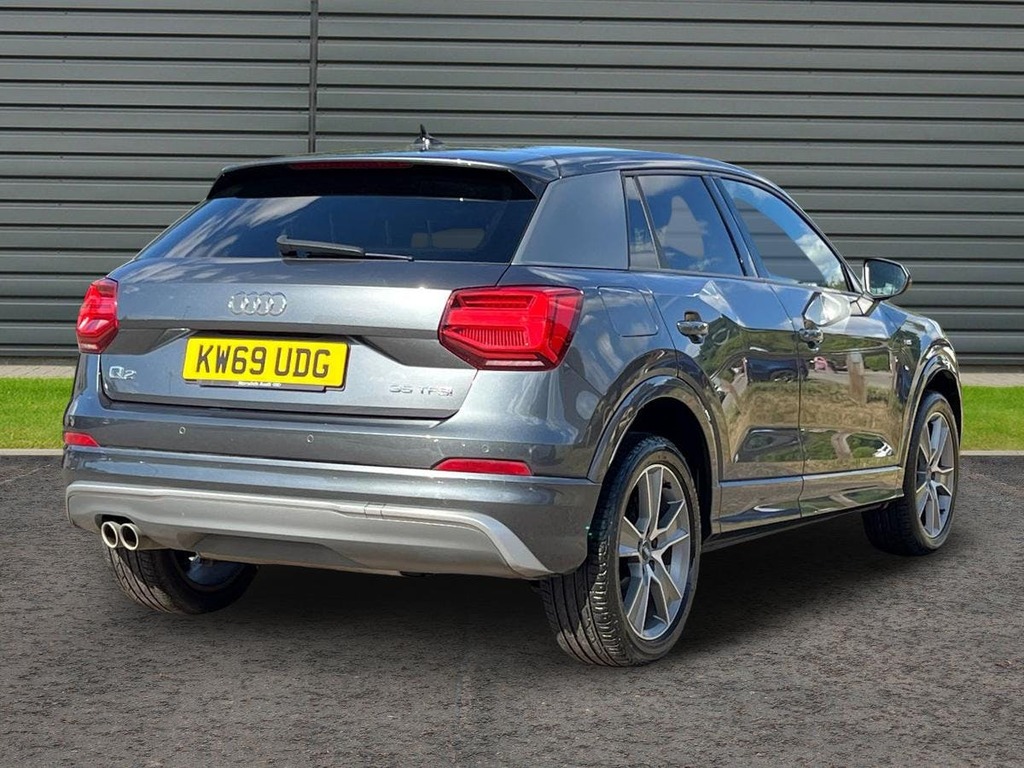Audi Q2 1.5 Tfsi Cod 35 S Line Suv S Tronic KW69UDG Grey #3