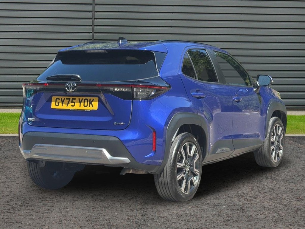 Toyota Yaris Cross 1.5 Vvt-h Excel Suv Hybrid E Cvt GY75YOK Blue #3