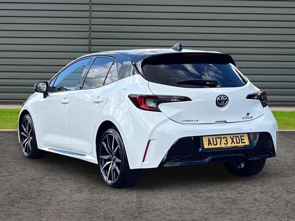 Toyota Corolla 2.0 Vvt-h Gr Sport Hatchback Hybrid Cvt White #5