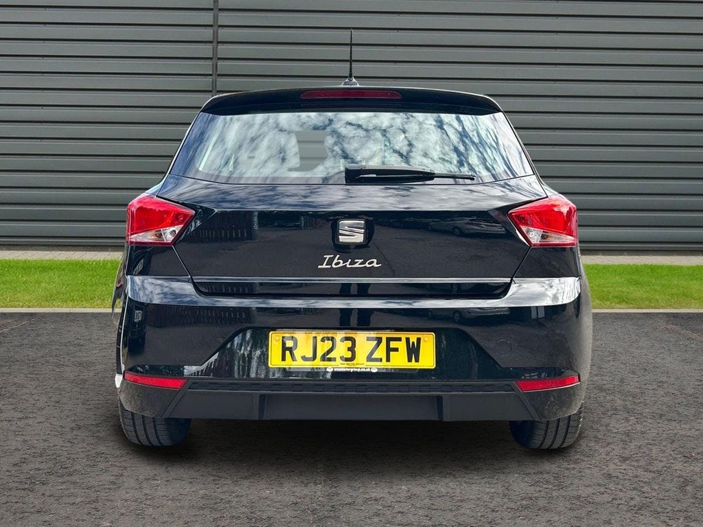 Seat Ibiza 1.0 Tsi Se Technology Hatchback Black #4