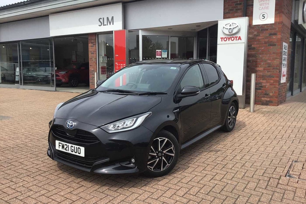Toyota Yaris 1.5 Vvt-h Design Hatchback Hybrid E Cvt FM21GUO Black #3