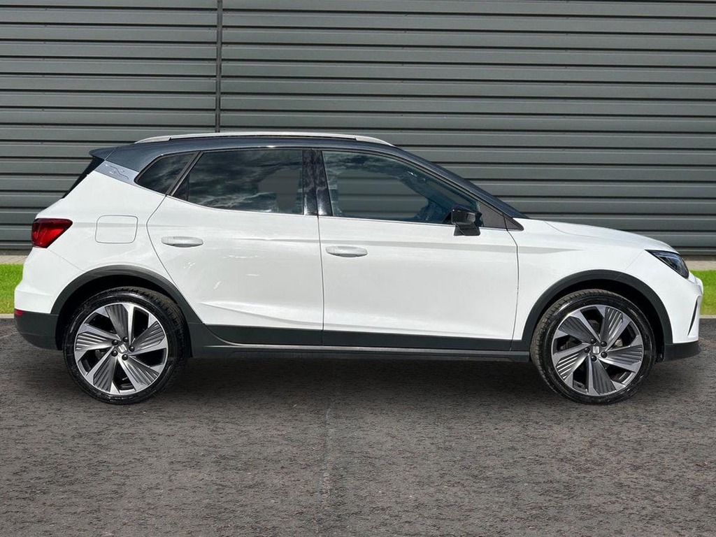 Seat Arona 1.5 Tsi Fr Sport Suv Dsg White #2
