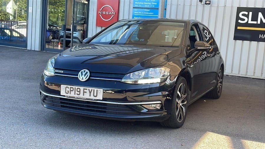 Volkswagen Golf 1.5 1.5 Tsi Evo Match Hatchback Dsg Black #2