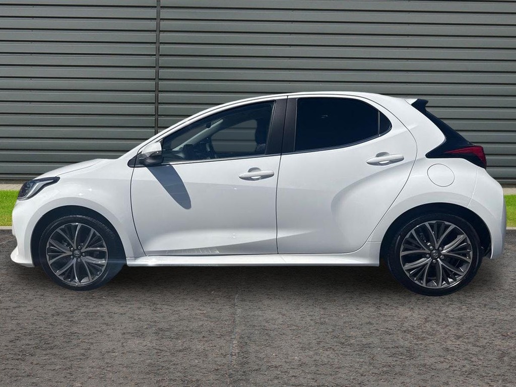 Toyota Yaris 1.5 Vvt-h Excel Hatchback Hybrid E Cvt GY73HZH White #6