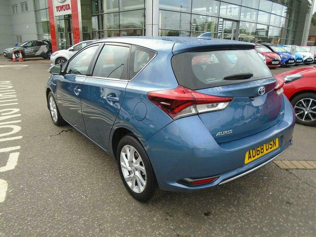 Toyota Auris 1.8 Vvt-h Icon Tech Hatchback Hybrid Cv Blue #4