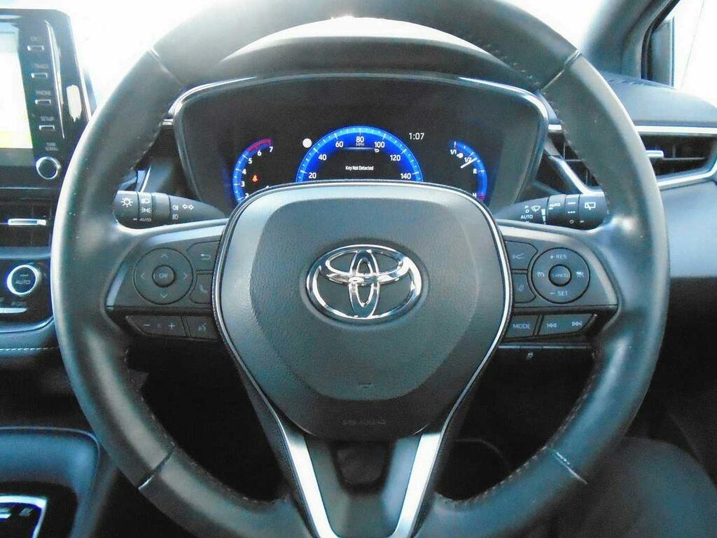 Toyota Corolla 1.8 Vvt-h Design Hatchback Hybrid Cvt Silver #6