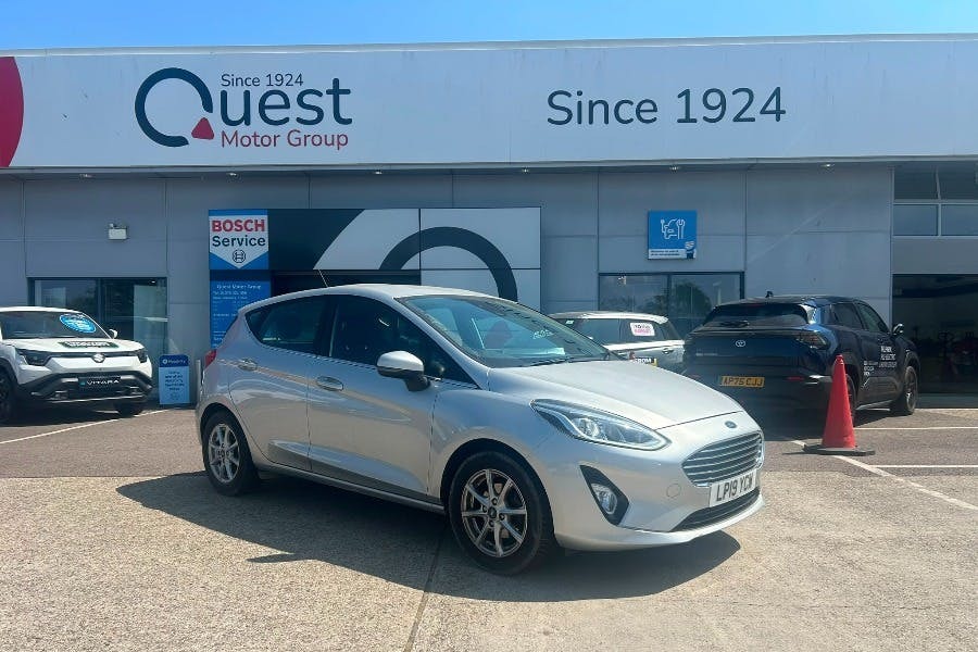 Ford Fiesta 1.1 Ti Vct Zetec Hatchback Silver