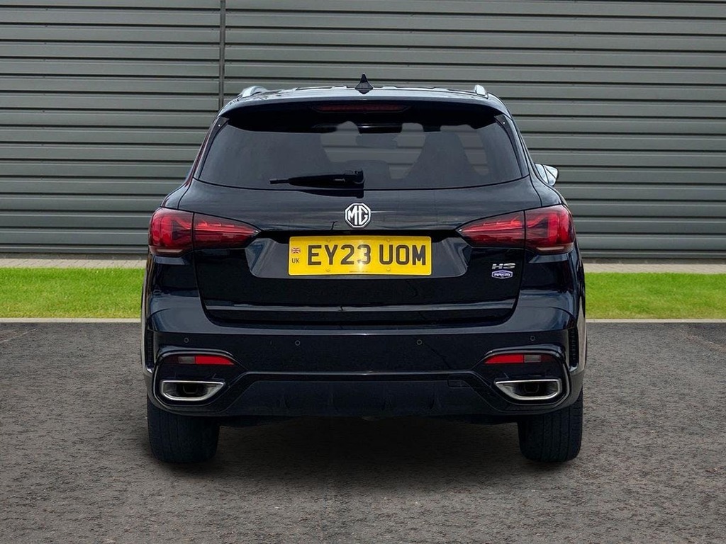 MG HS 1.5 T Gdi Trophy Suv Dct EY23UOM Black #4