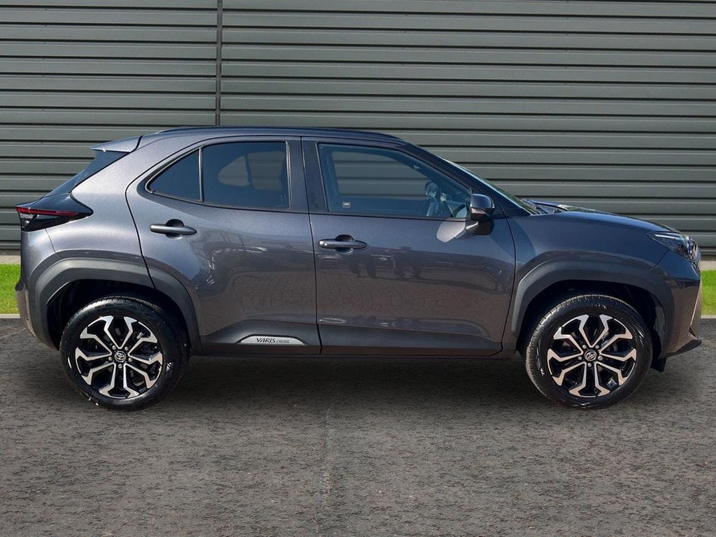Toyota Yaris Cross 1.5 Vvt-h Design Suv Hybrid E Cvt BG23YRR Grey #2