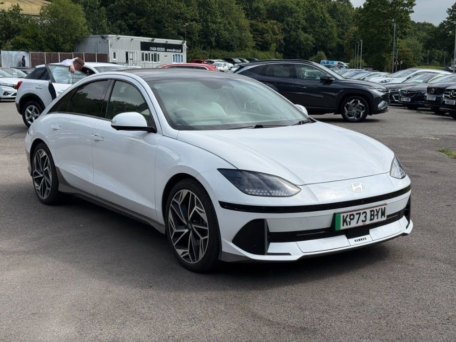 Hyundai Ioniq 6 77.4Kwh Ultimate Saloon Awd White