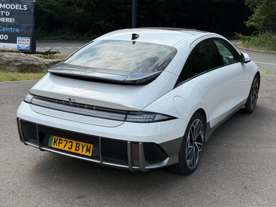 Hyundai Ioniq 6 77.4Kwh Ultimate Saloon Awd White #3