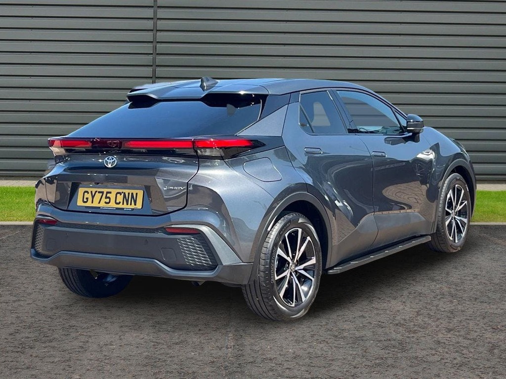 Toyota C-Hr 2.0 Vvt 13.6Kwh Design Suv Plug In Hybr Grey #3