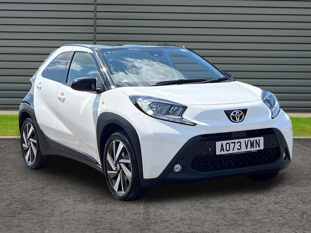 Toyota Aygo X 1.0 Vvt I Edge Hatchback X Shift White