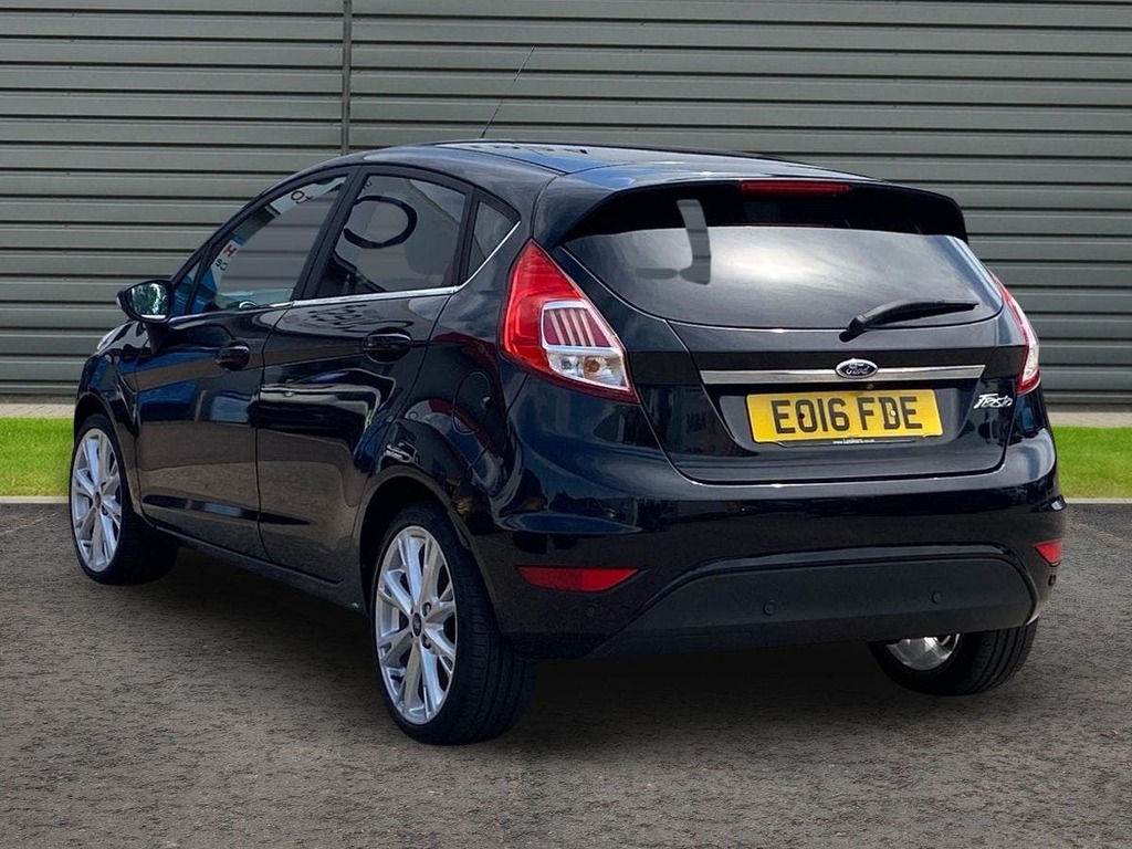 Ford Fiesta 1.5 Tdci Titanium X Hatchback Black #5