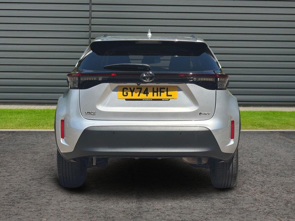 Toyota Yaris Cross 1.5 Vvt-h Excel Suv Hybrid E Cvt Silver #4