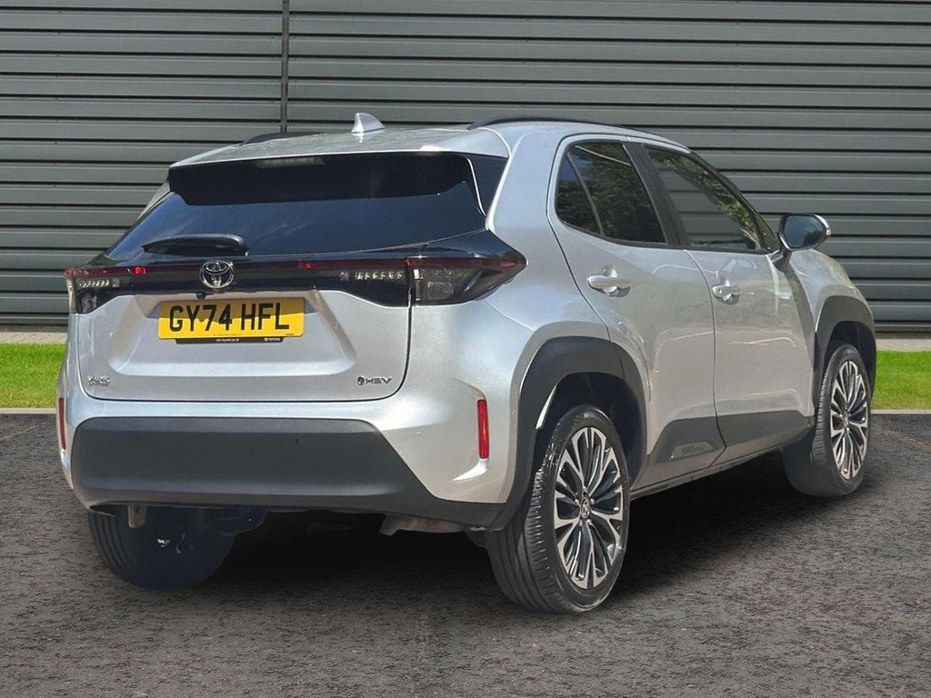 Toyota Yaris Cross 1.5 Vvt-h Excel Suv Hybrid E Cvt Silver #3
