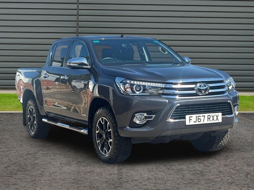 Toyota HILUX 2.4 D Invincible X Pickup Double Cab White