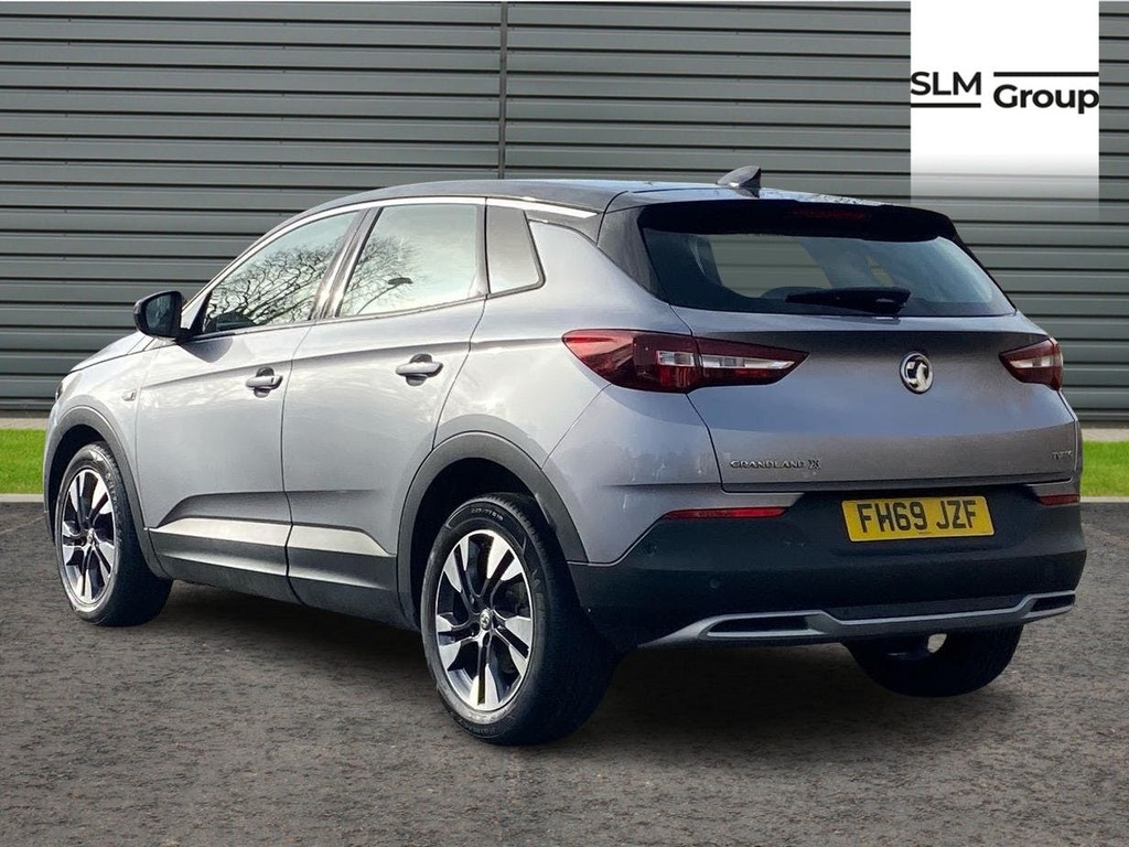 Vauxhall Grandland X 1.2 Turbo Sport Nav Suv FH69JZF Red #5