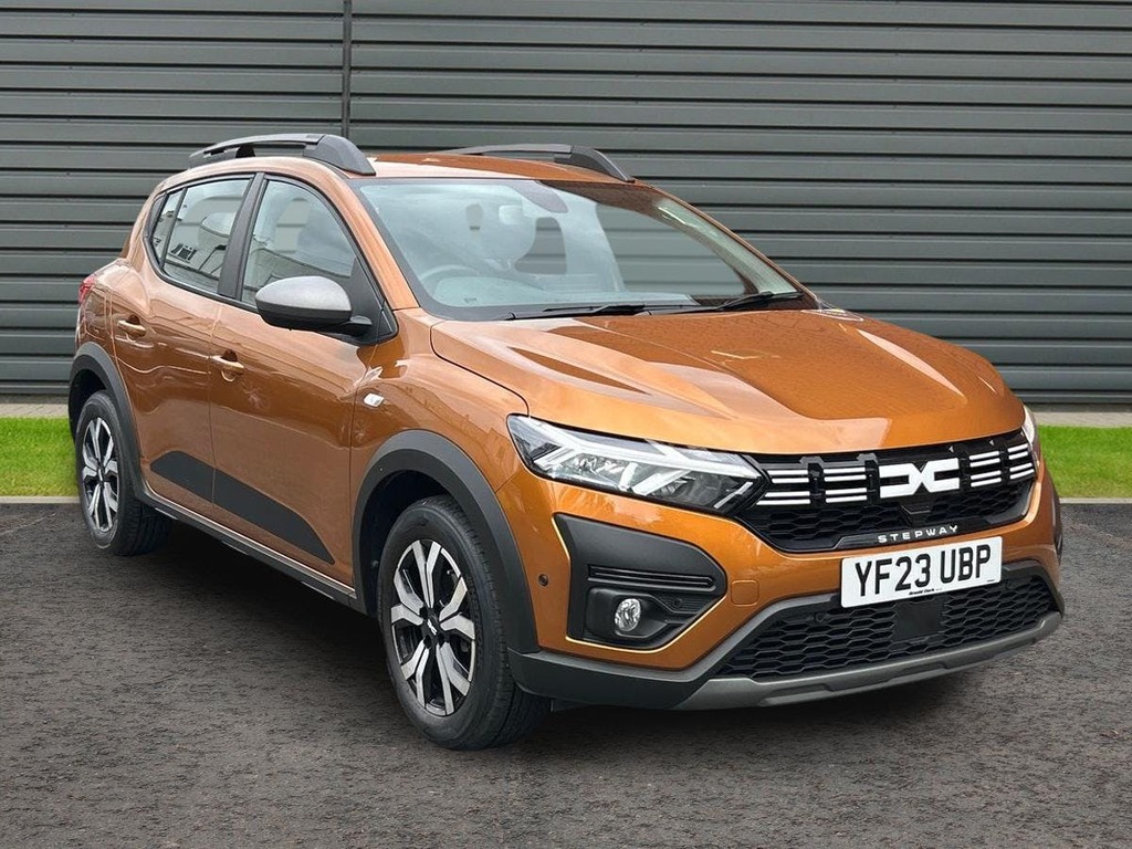 Dacia Sandero Stepway 1.0 Tce Journey Hatchback Cvt Orange
