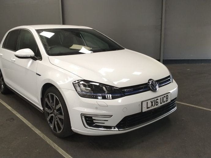 Volkswagen Golf 1.4 Tsi Gte Hatchback Plug In Hybrid Ds White