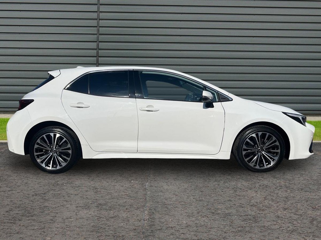 Toyota Corolla 1.8 Vvt-h Design Hatchback Hybrid Cvt White #2