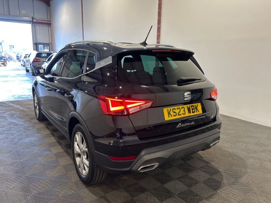 Seat Arona 1.5 Tsi Fr Suv Dsg Black #2