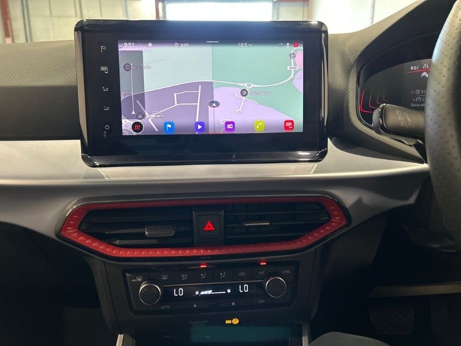 Seat Arona 1.5 Tsi Fr Suv Dsg Black #3