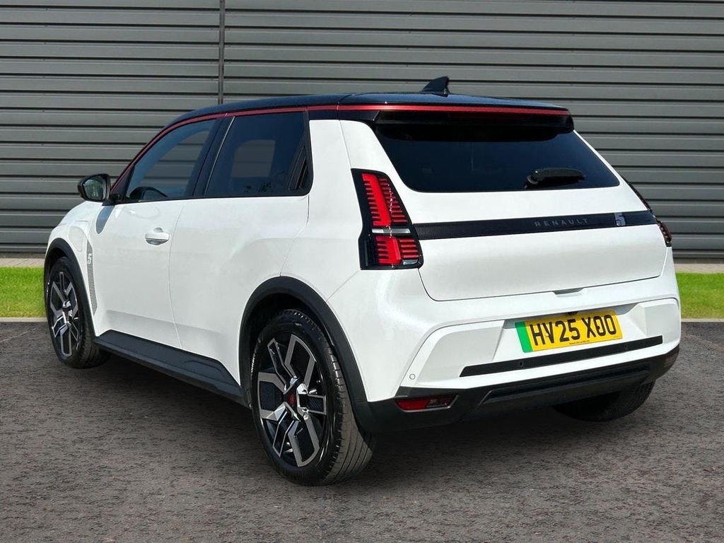 Renault 5 E-Tech Comfort Range 52Kwh Techno Hatchback Black #5