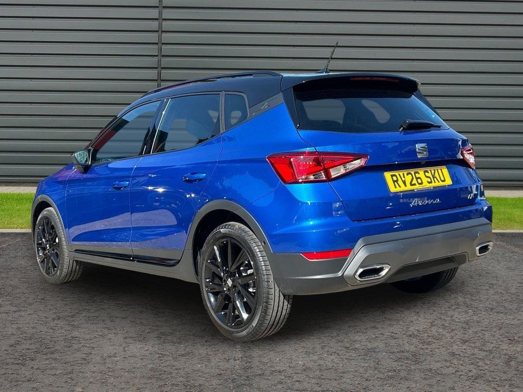 Seat Arona 1.0 Tsi Fr Black Edition Suv Dsg Black #5