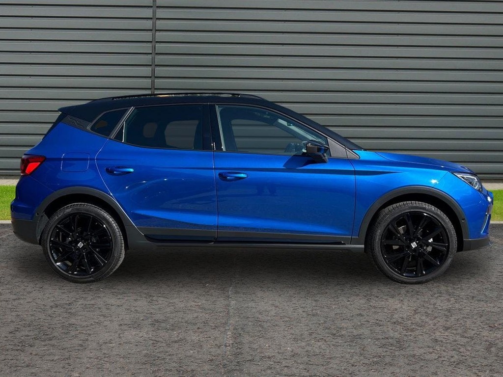 Seat Arona 1.0 Tsi Fr Black Edition Suv Dsg Black #2