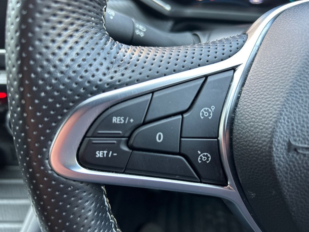 Renault Captur 1.6 E-tech Full Hybrid 145 Rive Gauche White #20