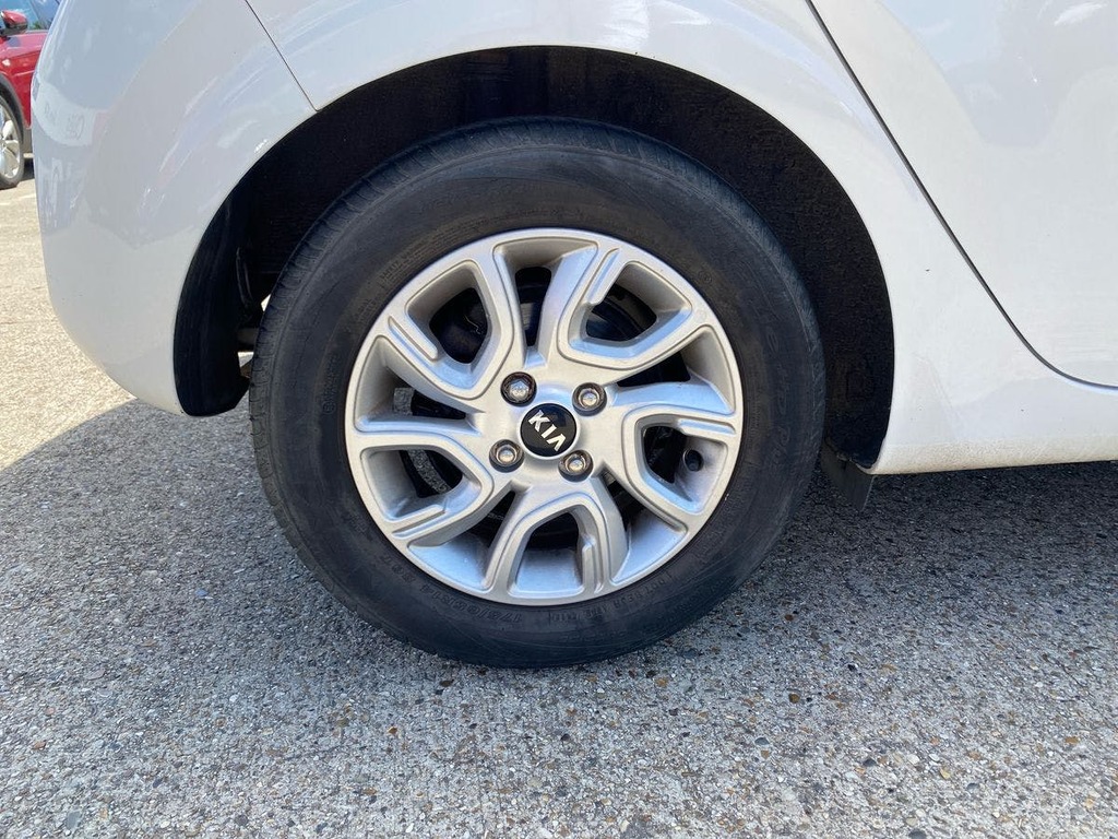 Kia Picanto 1.0 Titanium Edition Silver #25