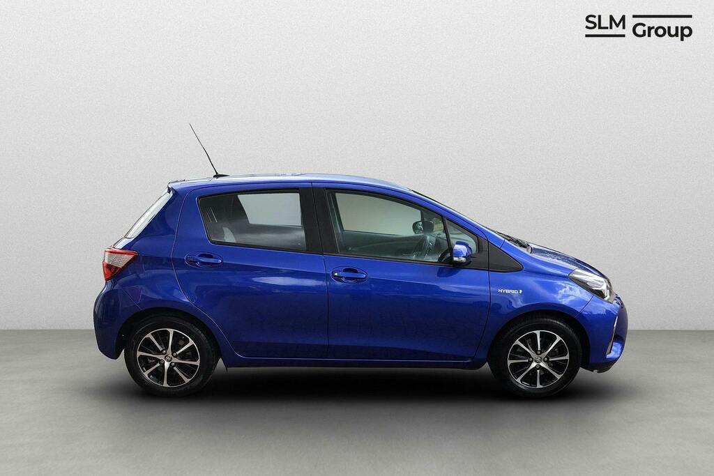Toyota Yaris Icon Tech Grey #16