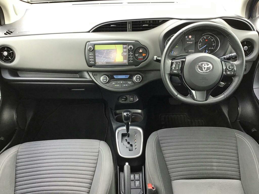 Toyota Yaris 1.5 Vvt-h Icon Tech Hatchback Hybrid E Blue #5